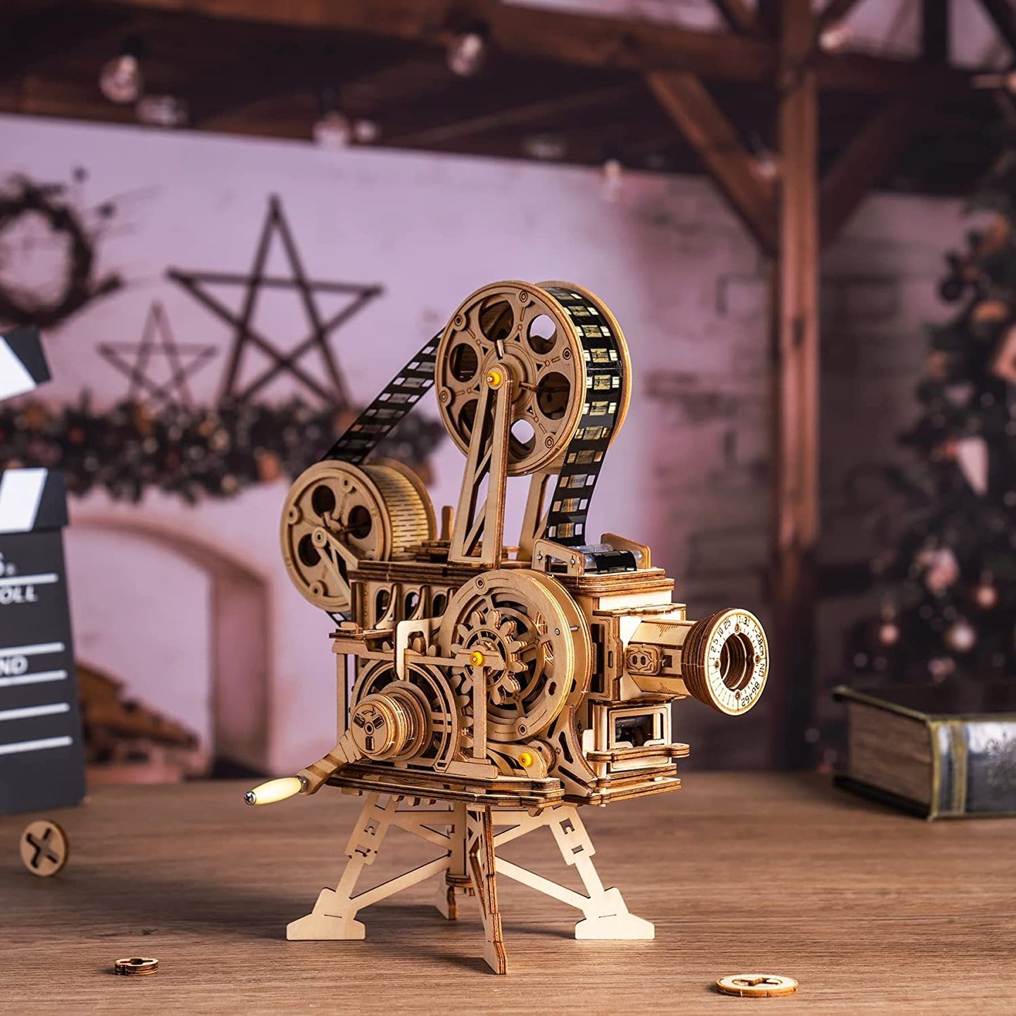Vitascope β 3D Wooden Puzzle & Mechanical Movie Projector