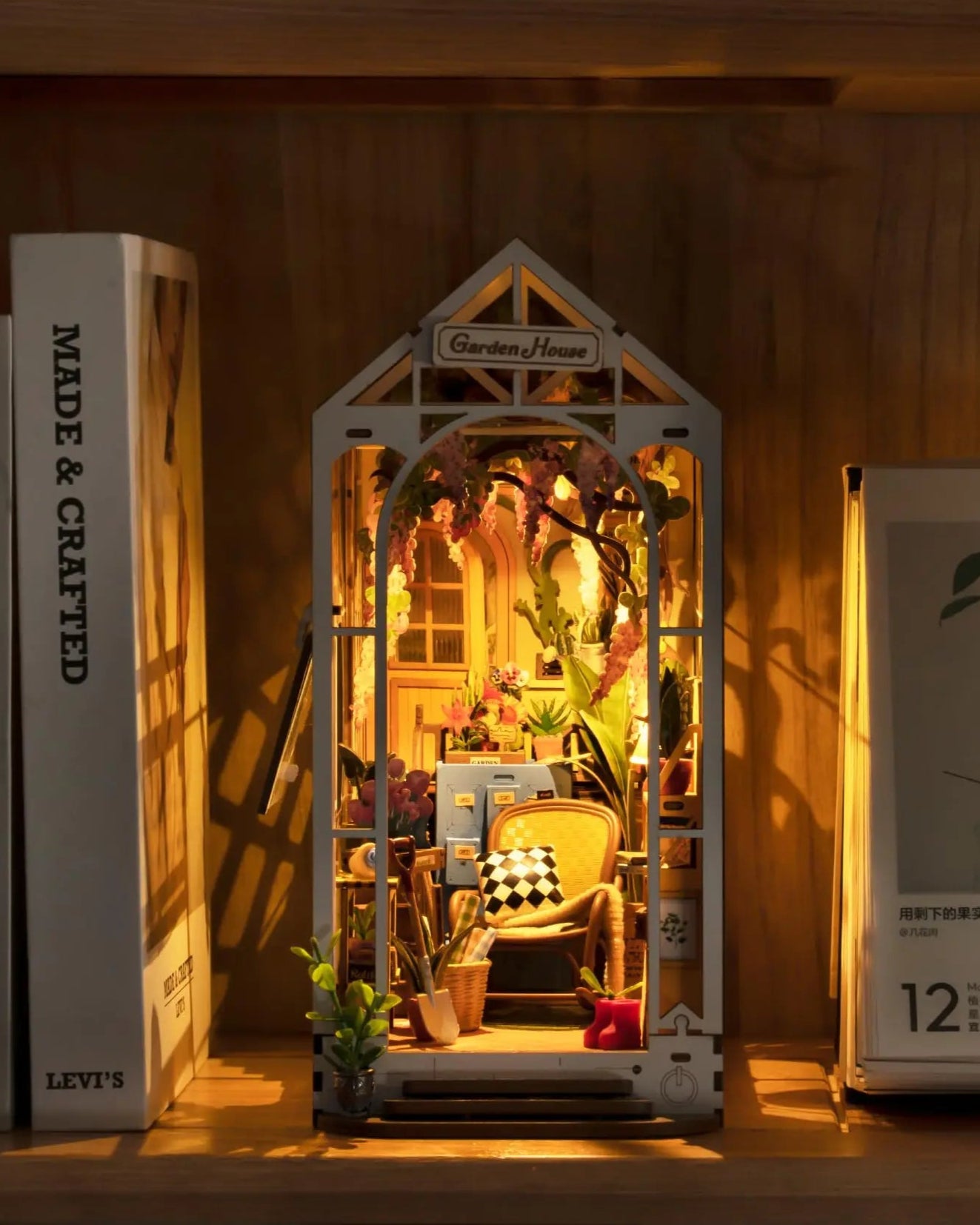 Holiday Garden House Book Nook – DIY Cozy Miniature Kit