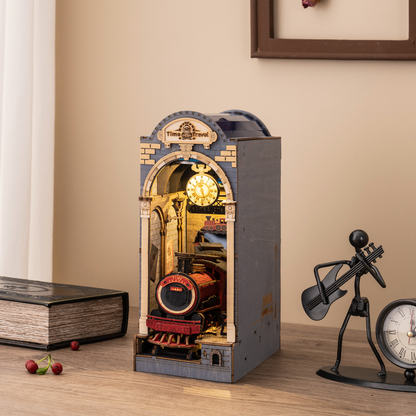Time Traveler’s Book Nook – DIY Steampunk Wooden Insert