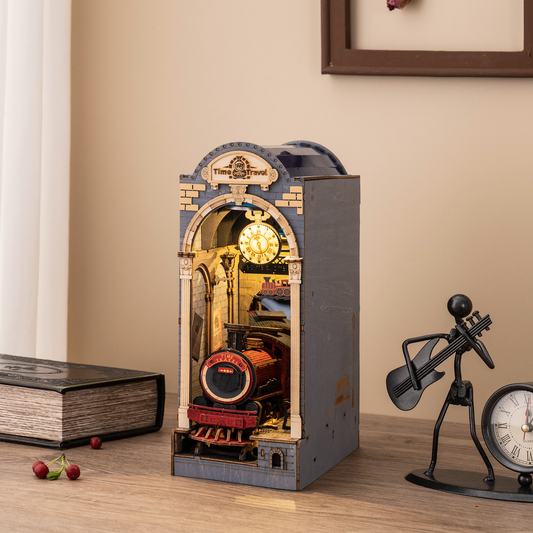 Time Traveler’s Book Nook – DIY Steampunk Wooden Insert